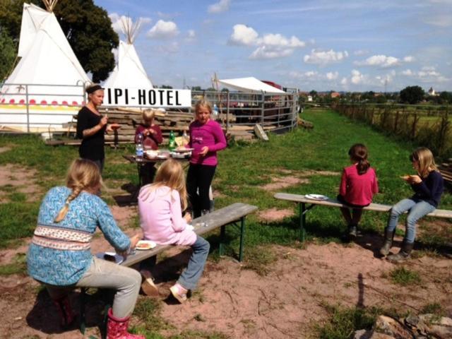 Western-Inn Klipphausen ภายนอก รูปภาพ